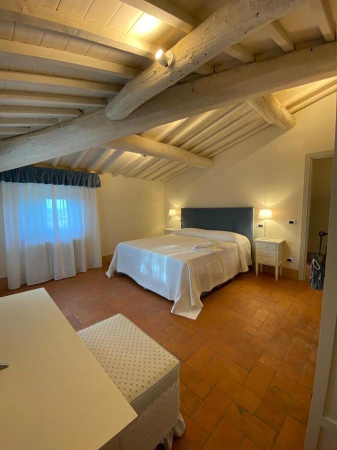 Relais Maria Cristina Bed & Breakfast Chianni Luaran gambar