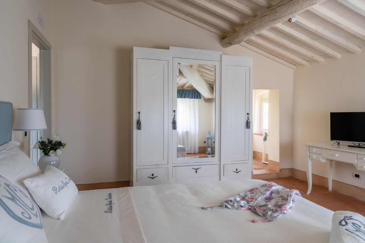 Relais Maria Cristina Bed & Breakfast Chianni Luaran gambar