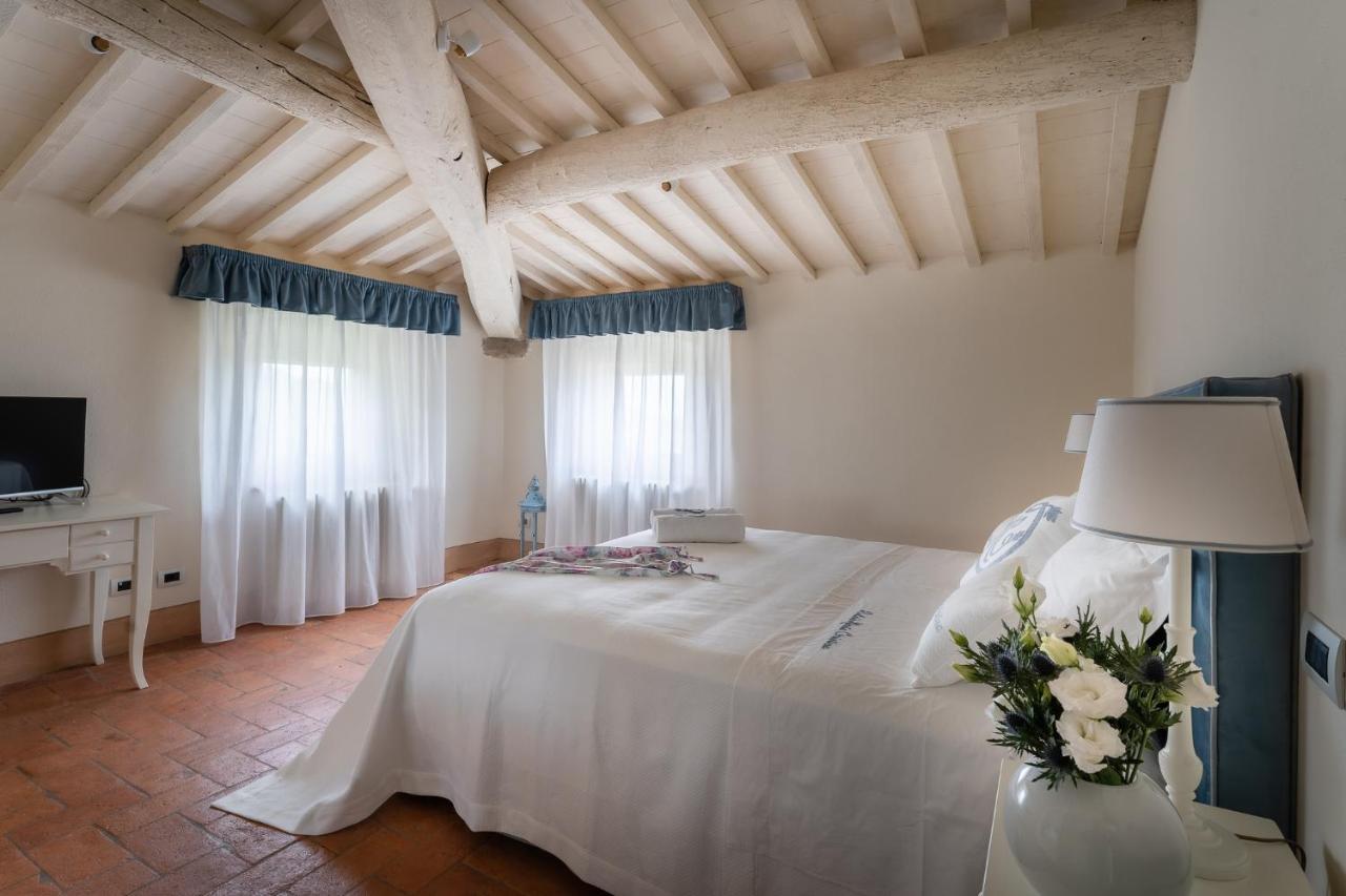 Relais Maria Cristina Bed & Breakfast Chianni Luaran gambar